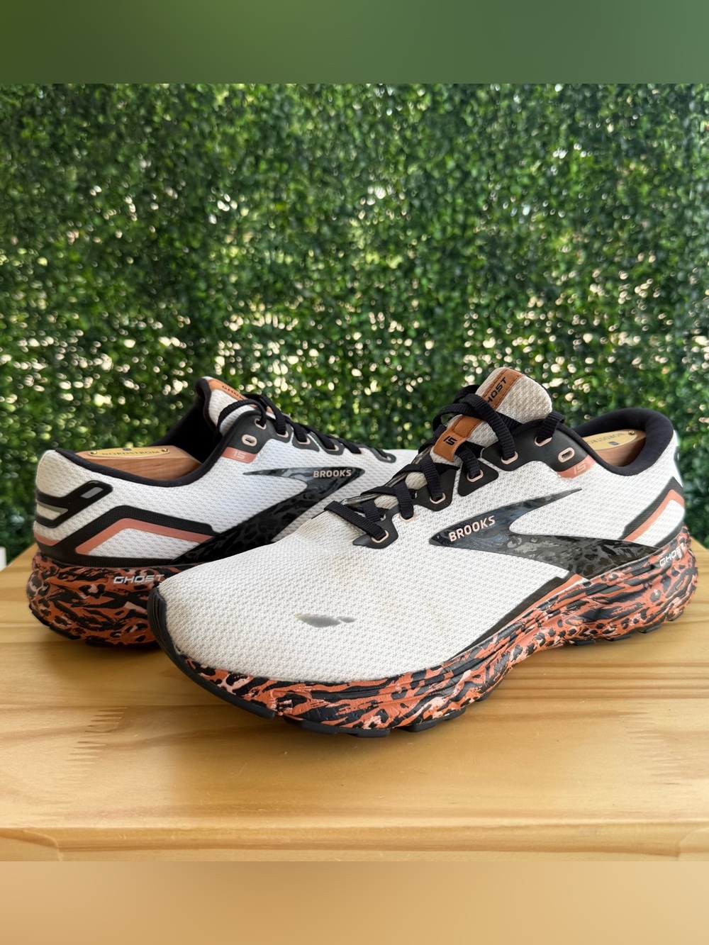 Brooks Ghost 15 Run Wild Women’s 12 B Leopard DNA LOFT Running Shoes
